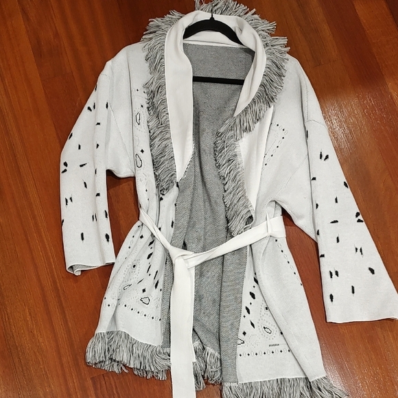 Elegant Gray and White Women's Cardigan - Picture 5 of 6